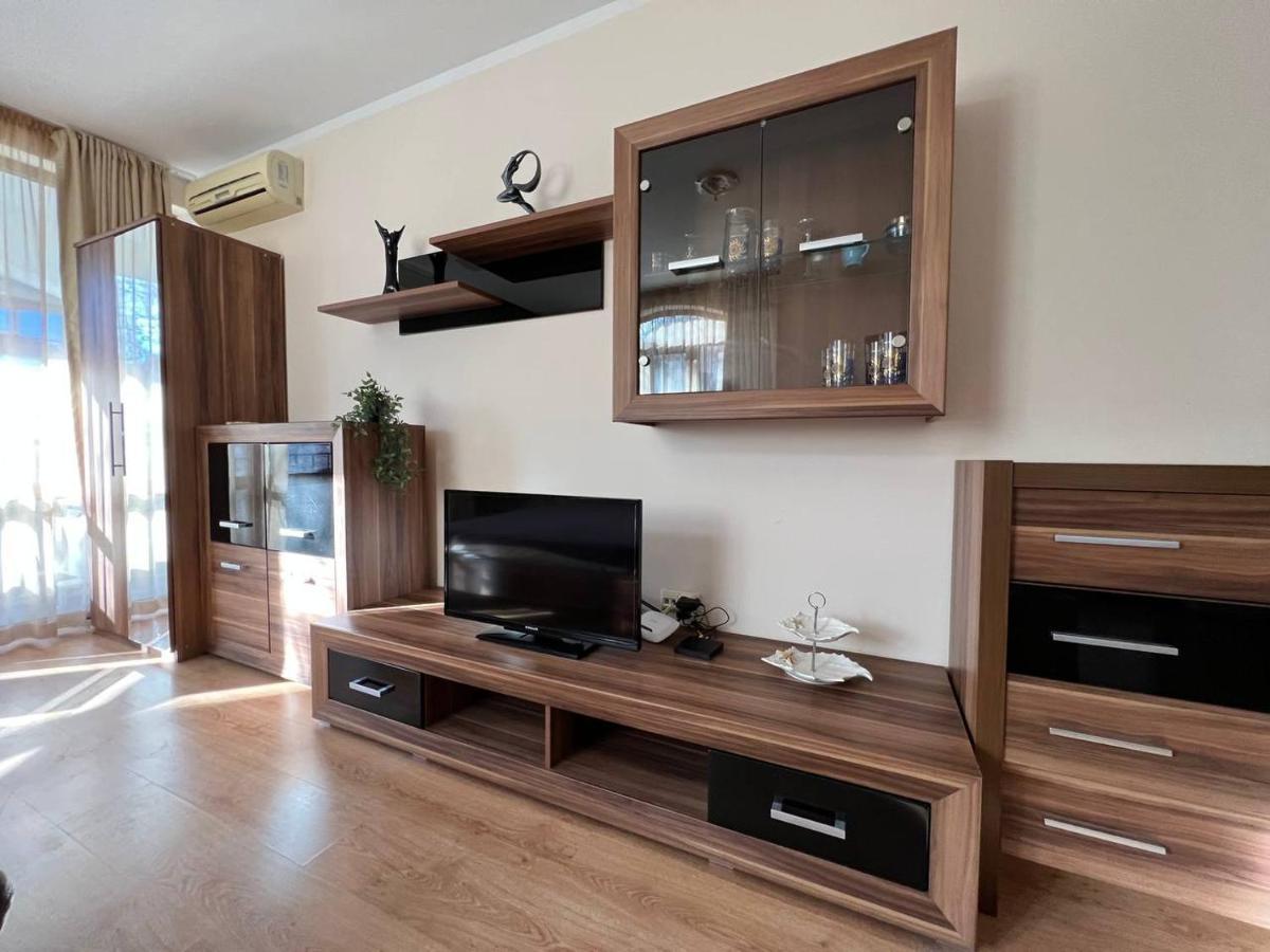 Dkapartments Chateau Valon Слънчев бряг Екстериор снимка