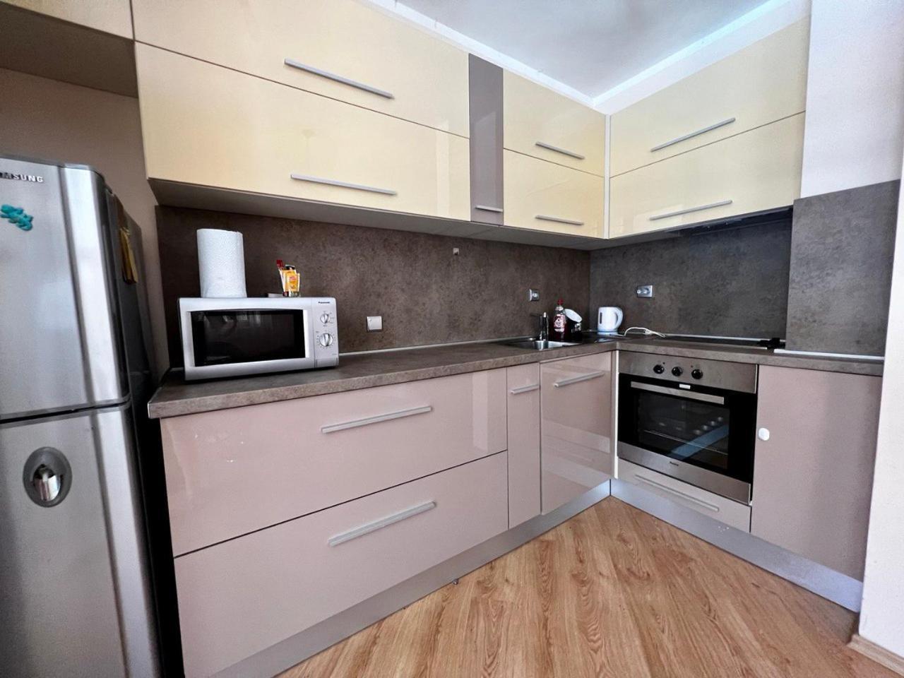 Dkapartments Chateau Valon Слънчев бряг Екстериор снимка